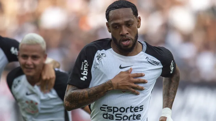 SP - SAO PAULO - 07/12/2025 - BRASILEIRO A 2025, CORINTHIANS X JUVENTUDE - Jose Martinez jogador do Corinthians comemora seu gol durante partida contra o Juventude no estadio Arena Corinthians pelo campeonato Brasileiro A 2025. Foto: Anderson Romao/AGIF