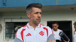 Pezzolano durante a partida desta quinta-feira (15)