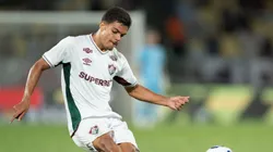 Júlio Fidelis cresce no Fluminense e ganha força na disputa por posição em 2026 — Foto Jorge RodriguesAGIF