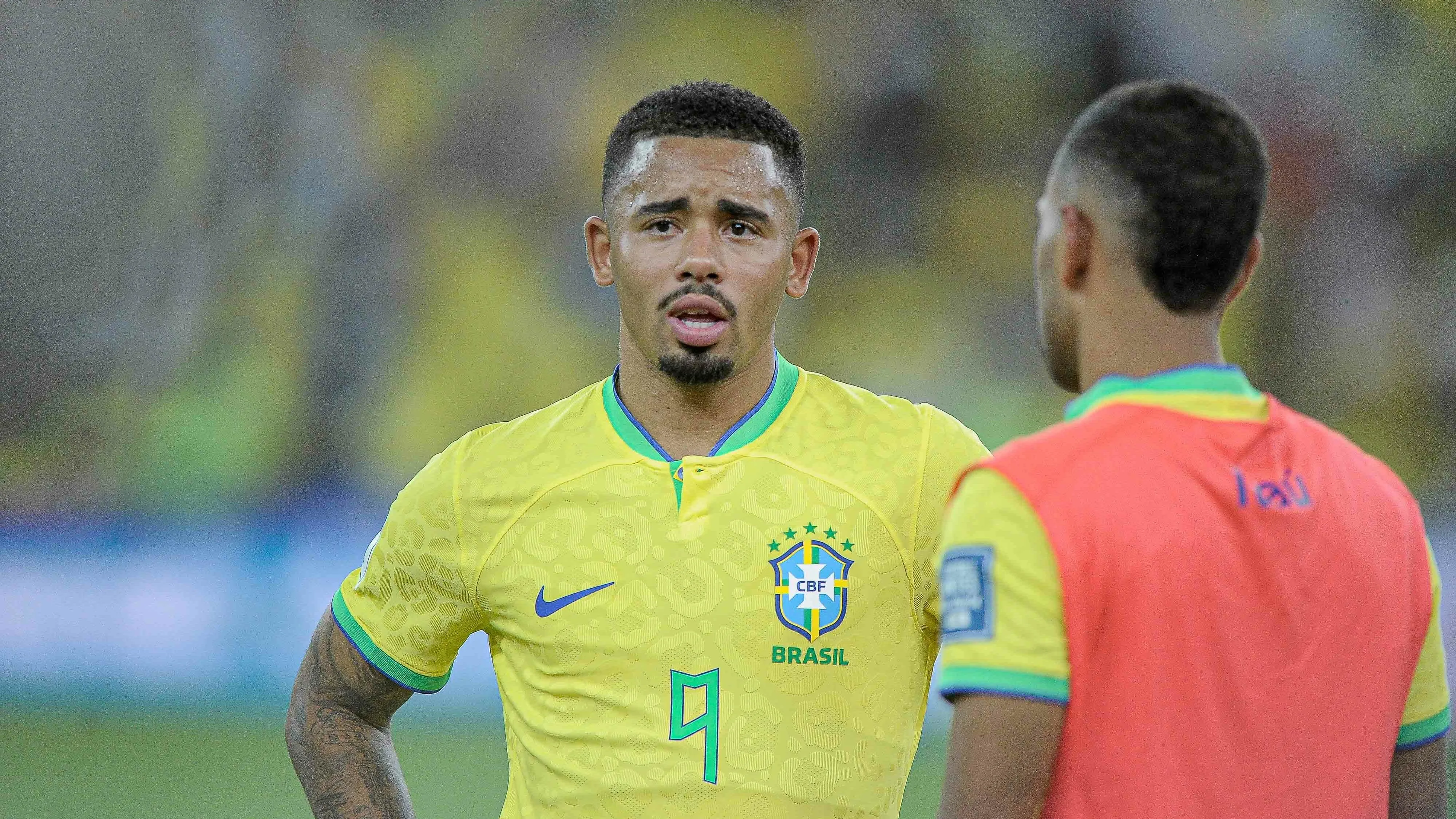 RJ – RIO DE JANEIRO – 23/11/2023 – ARQUIVO ELIMINATORIAS COPA DO MUNDO 2026, BRASIL X ARGENTINA – Jogador Gabriel Jesus do Brasil em foto de arquivo de 21 de Novembro de 2023 durante partida contra Brasil no estadio Maracana pelo campeonato Eliminatorias Copa Do Mundo 2026. Foto: Jhony Pinho /AGIF