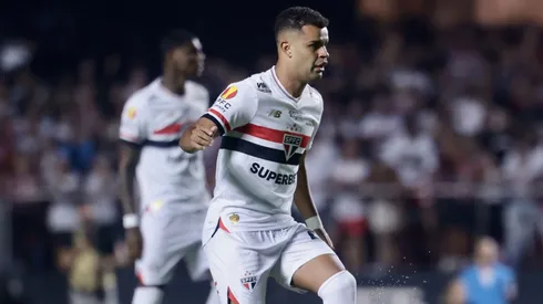 Alisson dá sinal ao Corinthians, São Paulo reage e clássico vira pano de fundo — Foto Marcello ZambranaAGIF
