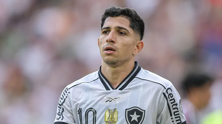 Mattheus Montenegro encerra negociação por Savarino e expõe bastidores do recuo do Fluminense — Foto Thiago RibeiroAGIF