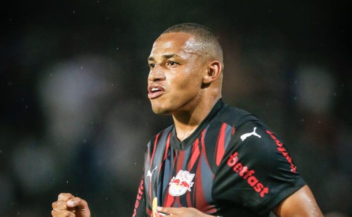 Jhon Jhon pode ser vendido pelo Bragantino e Palmeiras deve receber R$ 22 milhões no negócio