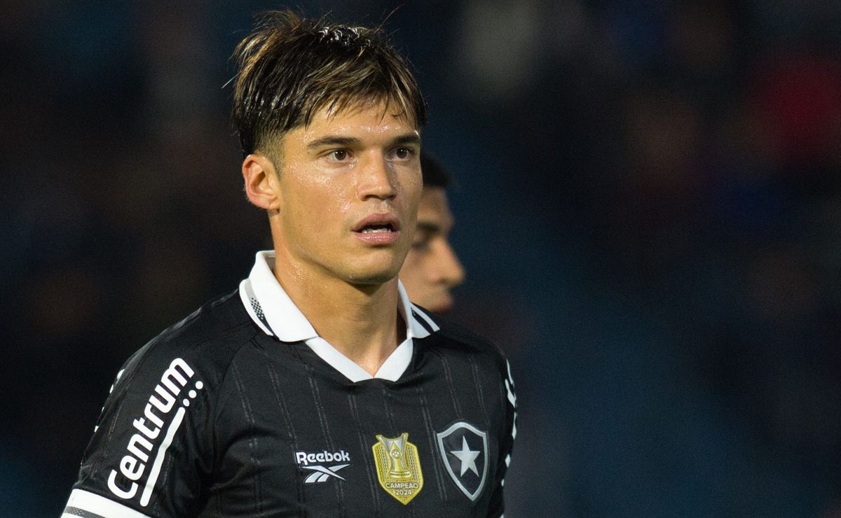 Joaquín Correa entra na mira do River Plate e Botafogo avalia possível saída do atacante argentino