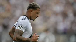 Atacante David perdeu espaço com Diniz e está de saída em definitivo para o Vitória