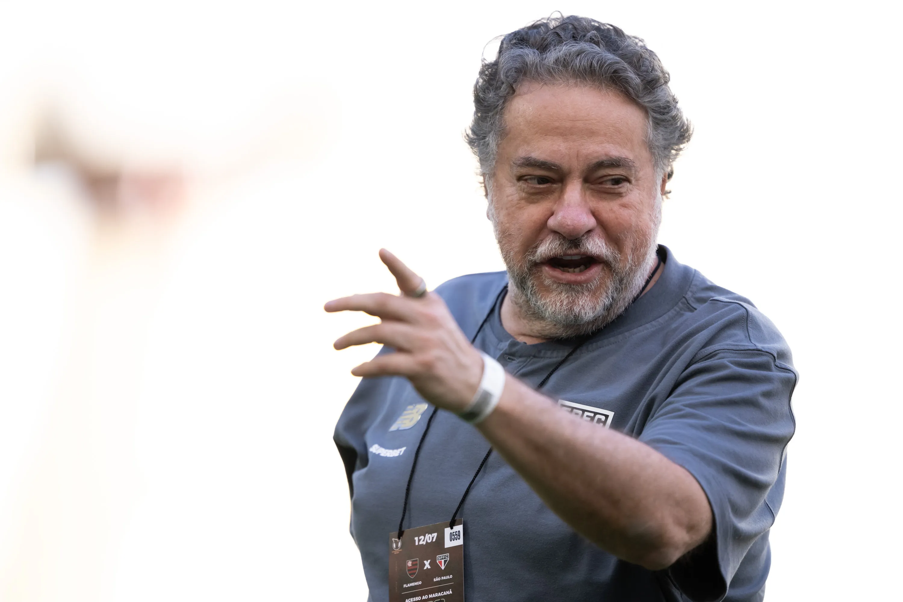 Julio Casares presidente do Sao Paulo antes da partida contra o Flamengo no estadio Maracana pelo campeonato Brasileiro A 2025. Foto: Jorge Rodrigues/AGIF