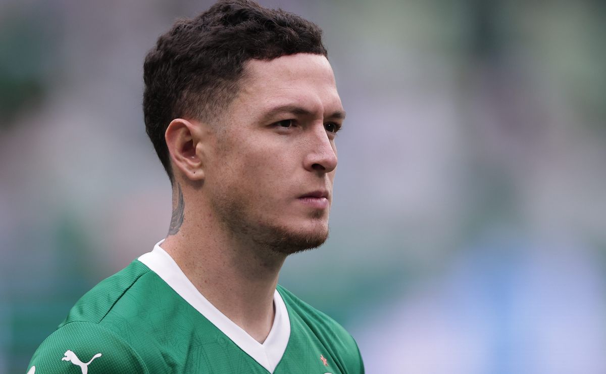 Palmeiras ainda quer contratar um substituto para Aníbal Moreno e avalia as opções nos bastidores