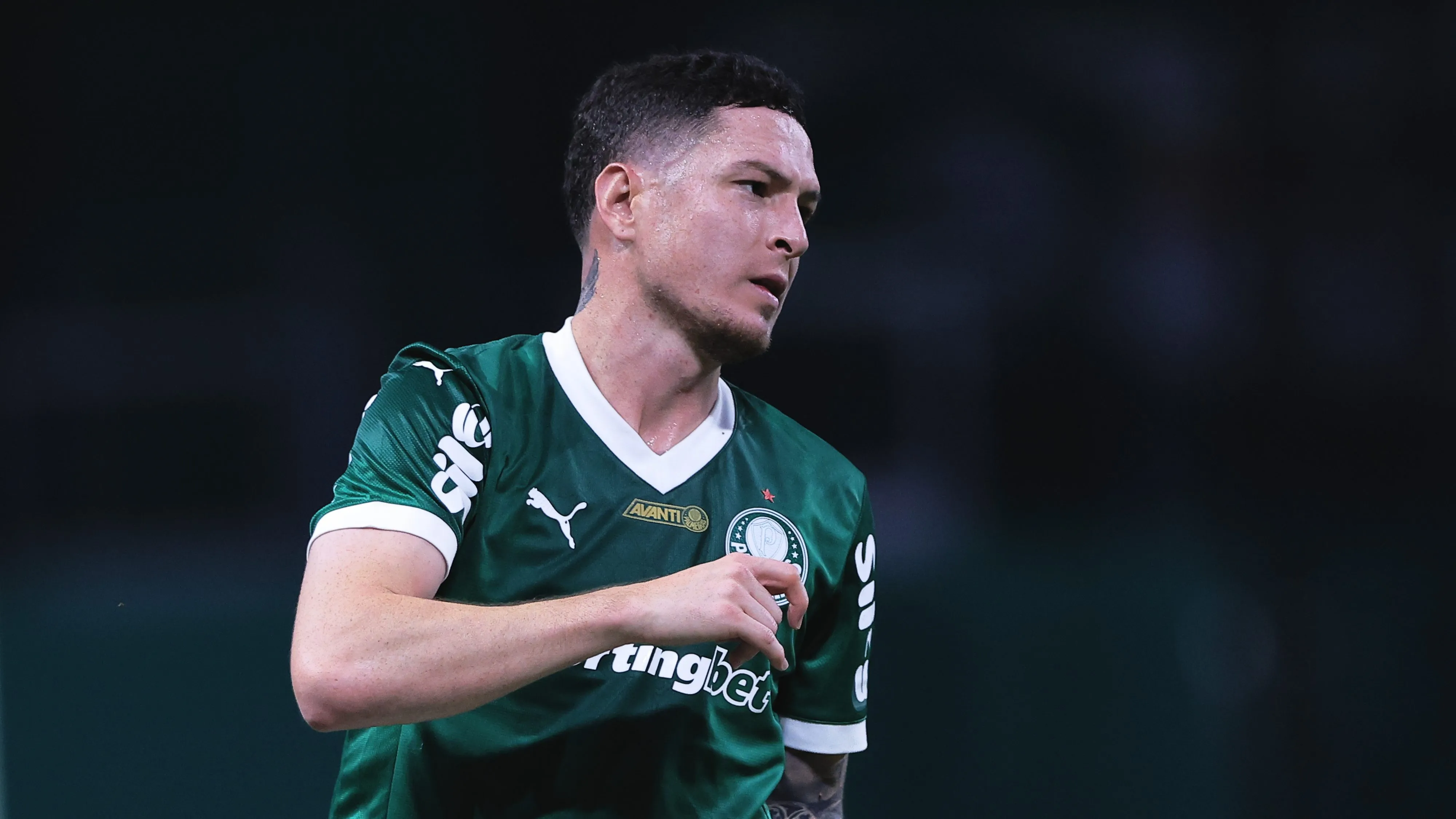Palmeiras avalia as opções para trazer um substituto. Foto: Ettore Chiereguini/AGIF