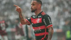 Atacante durante partida pelo Flamengo