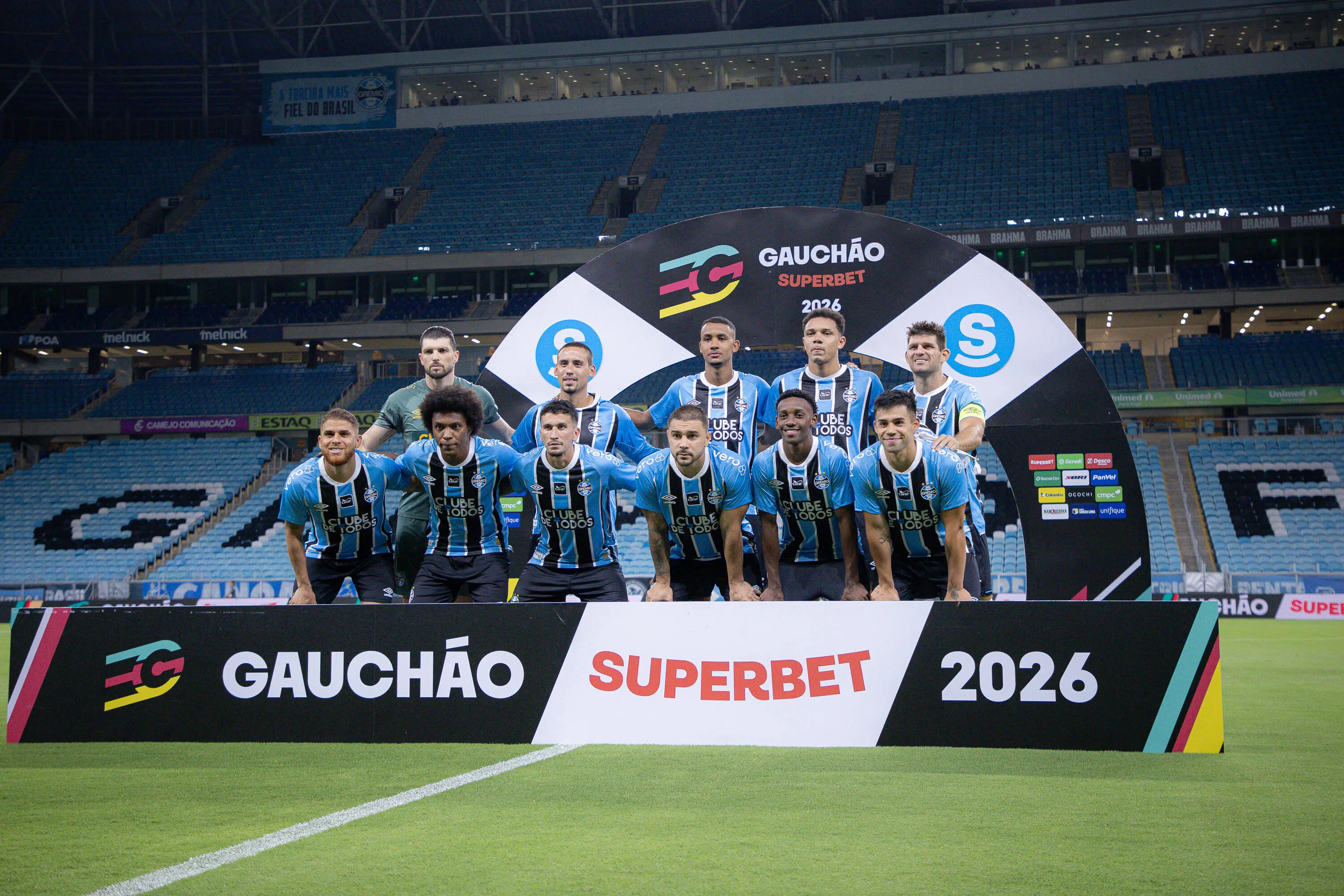 Os titulares na derrota para o São José. Foto: Maxi Franzoi/AGIF