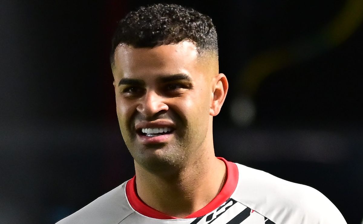 Alisson dá sinal verde para o Corinthians, e pode ser transferido para o rival nesta Janela