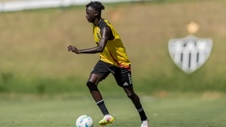 Cissé durante treino no Atlético-MG. Foto: Pedro Souza/Atlético-MG