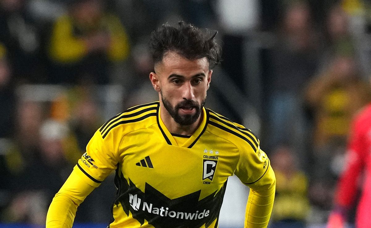 Diego Rossi saindo da MLS para assinar com o Grêmio em 2026 não deve acontecer por contrato