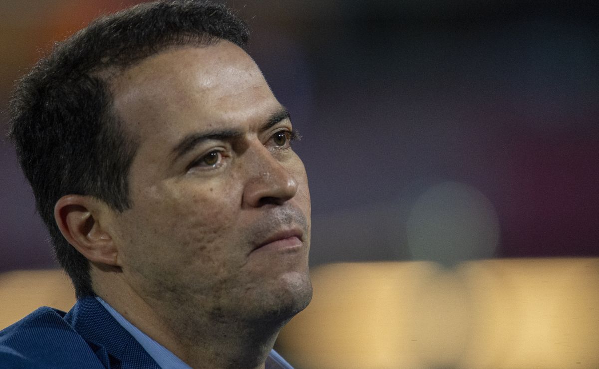 Corinthians vive choque de gestão ao trocar Fabinho Soldado por Marcelo Paz