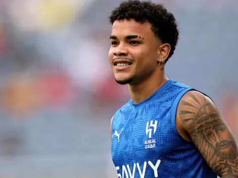 Entraves seguram dupla perto de reforçar o Corinthians