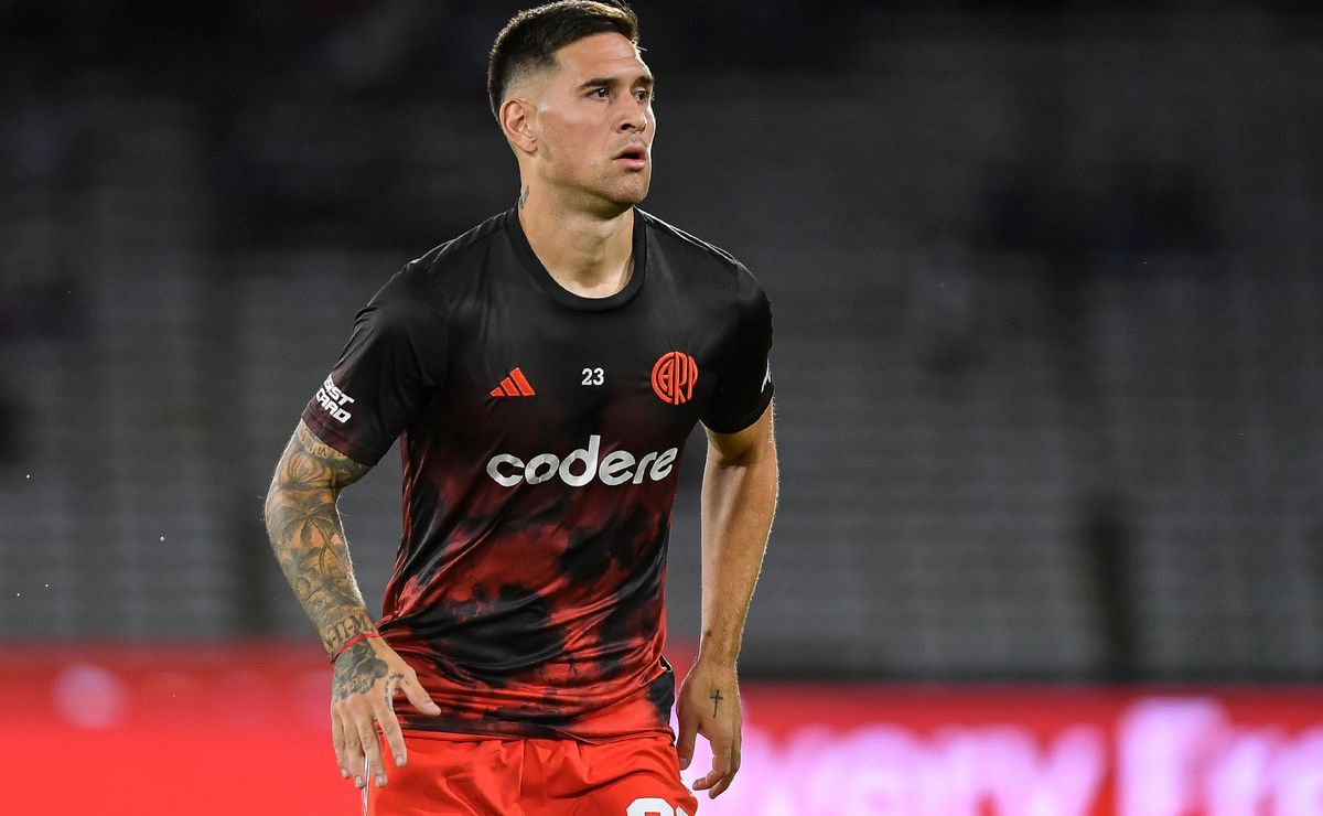 Internacional finaliza negociações e confirma acerto com Rodrigo Villagra, do CSKA