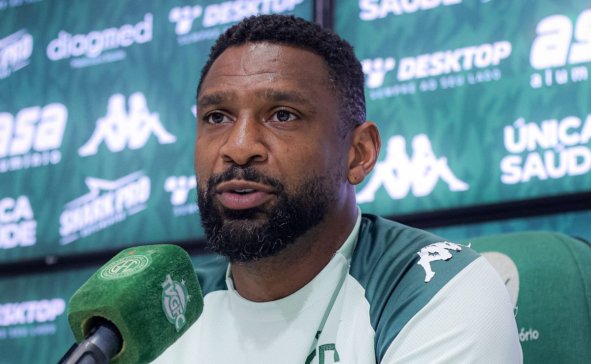 Rafael Donato projeta Guarani x Santos pelo Paulistão e admite necessidade de mudança: “Outra postura”