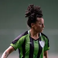 Terceiro reforço do Grêmio em 2026 é a meia Iara