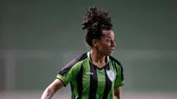 Meia assina com o Grêmio até 2027 - Foto: Ta Santanna/América-MG