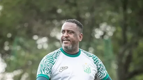 Jorge Castilho é o técnico do Uberlândia. Foto: Giovanni Mendes/Uberlândia EC
