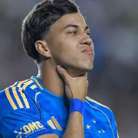 Kaio Jorge marca para o Cruzeiro contra o Botafogo, mas gol é anulado após confirmação do VAR