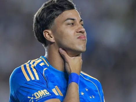 Kaio Jorge marca para o Cruzeiro contra o Botafogo, mas gol é anulado após confirmação do VAR