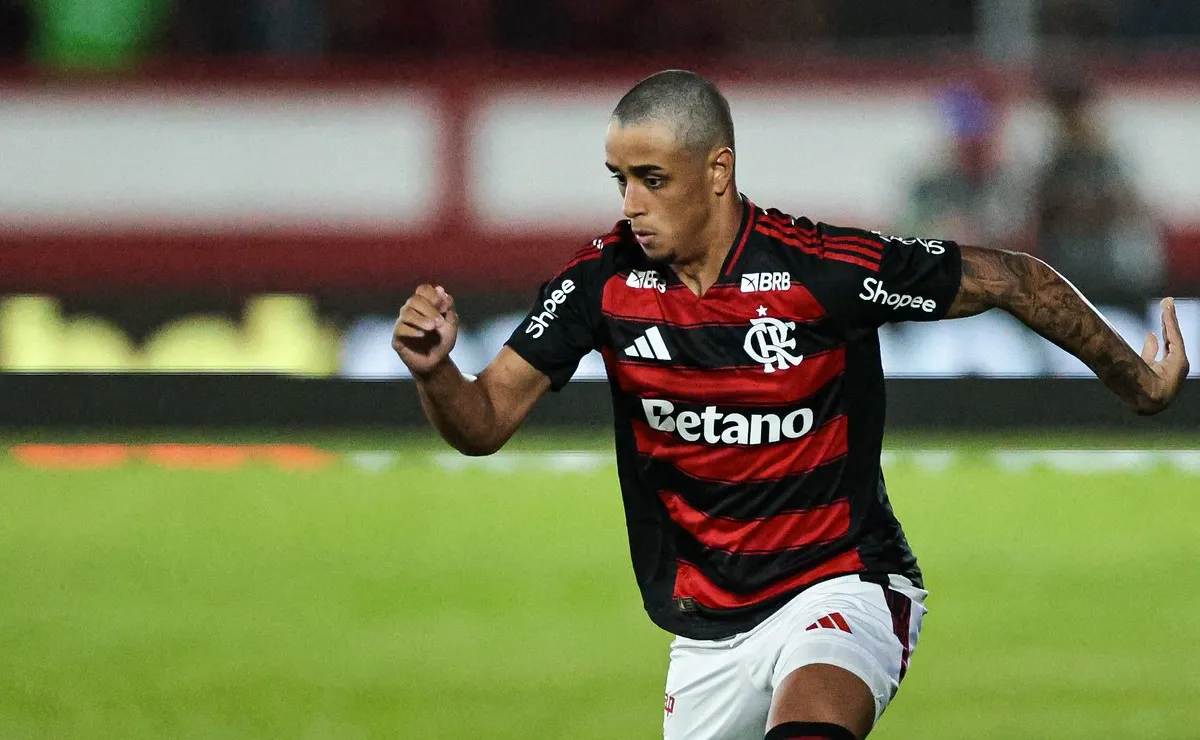 Estreia emocionante: Ryan Roberto celebra início no Flamengo e promete dedicação total ao clube