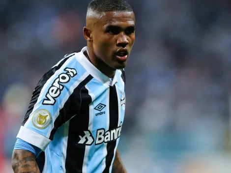 Douglas Costa fecha com clube da 4ª divisão da Itália