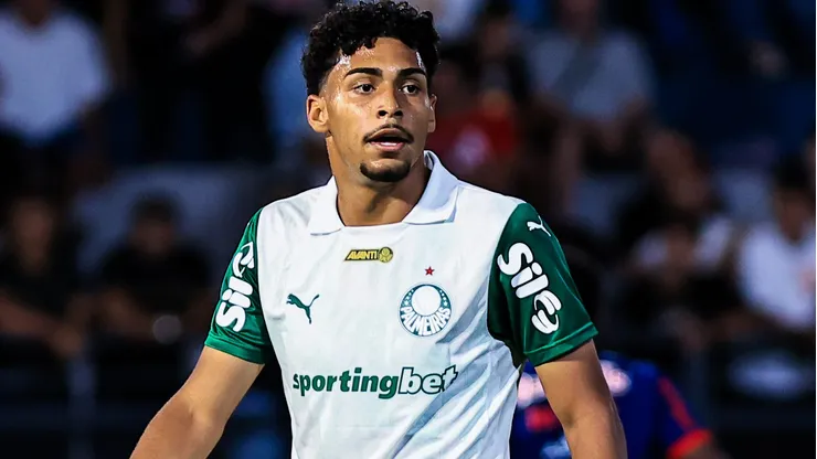 Luighi em jogo do Palmeiras