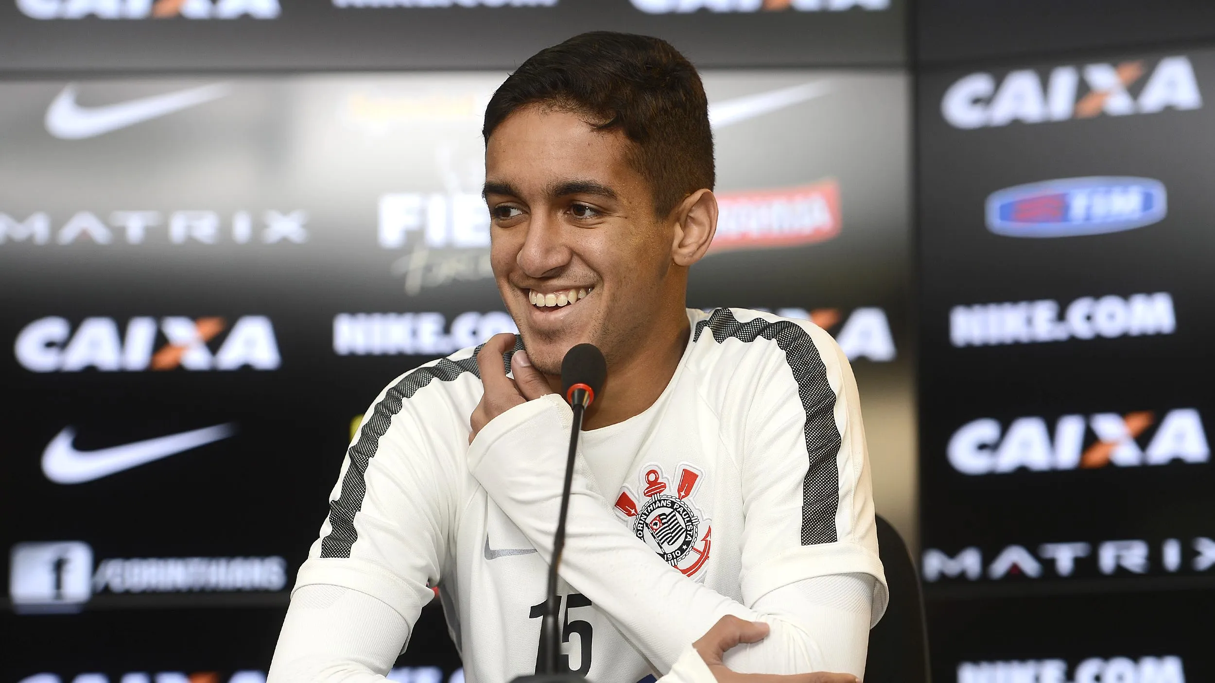 Matheus Pereira em 2015 pelo Corinthians. Foto: Mauro Horita/AGIF
