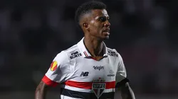 Marcos Antônio comanda o meio-campo do São Paulo
