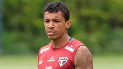 SP - SAO PAULO - 14/11/2025 - TREINO DO SAO PAULO - Luiz Gustavo jogador do Sao Paulo durante treino no Centro de Treinamento CT Barra Funda. Foto: Marcello Zambrana/AGIF