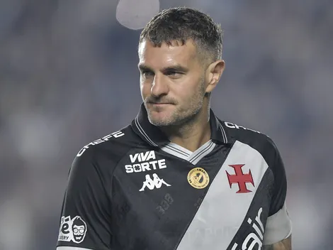 Saída de Vegetti do Vasco provoca debate intenso entre torcedores