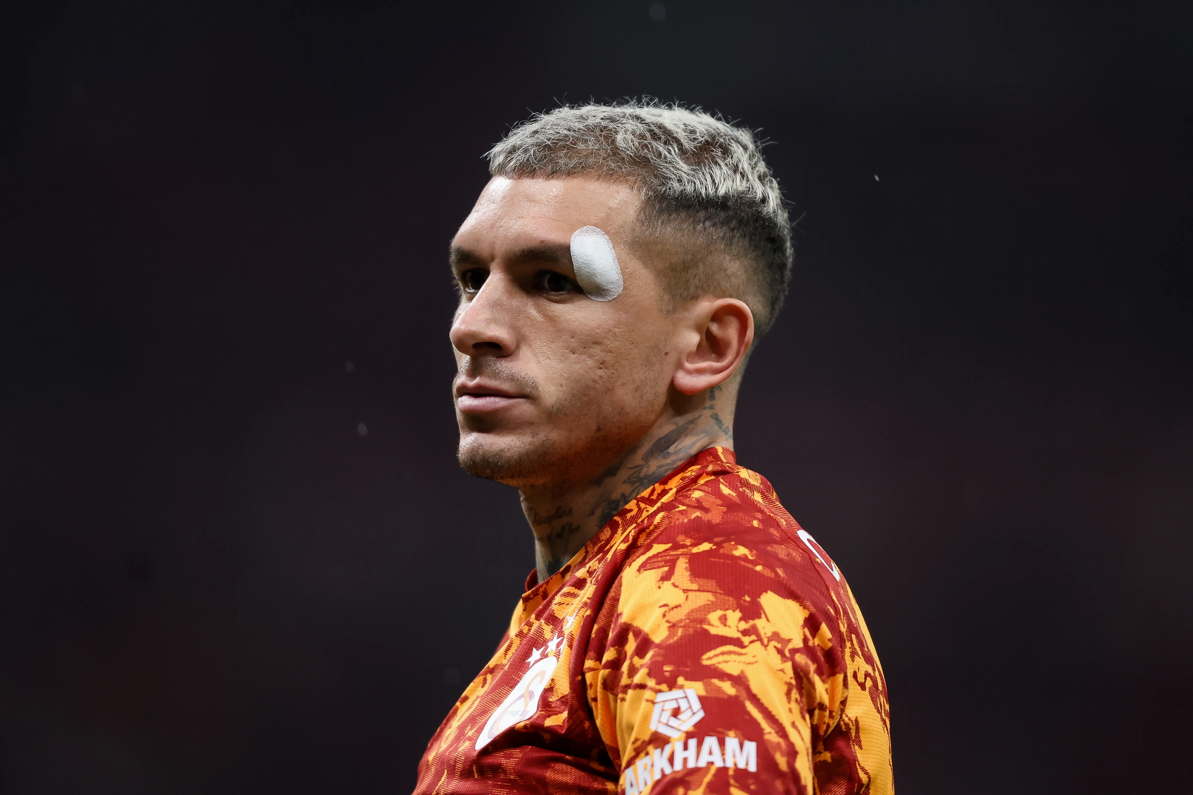 Lucas Torreira, do Galatasaray – (Photo by Ahmad Mora/Getty Images)