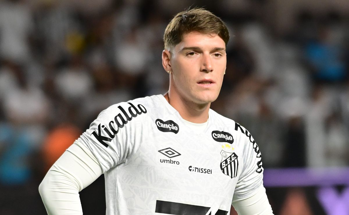 Benjamín Rollheiser não está de saída do Santos; Vojvoda conta com o atleta para a temporada