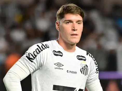 Benjamín Rollheiser não recebeu sondagens e permanece no Santos