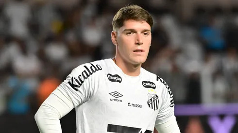 Rollheiser permanece no Santos 
