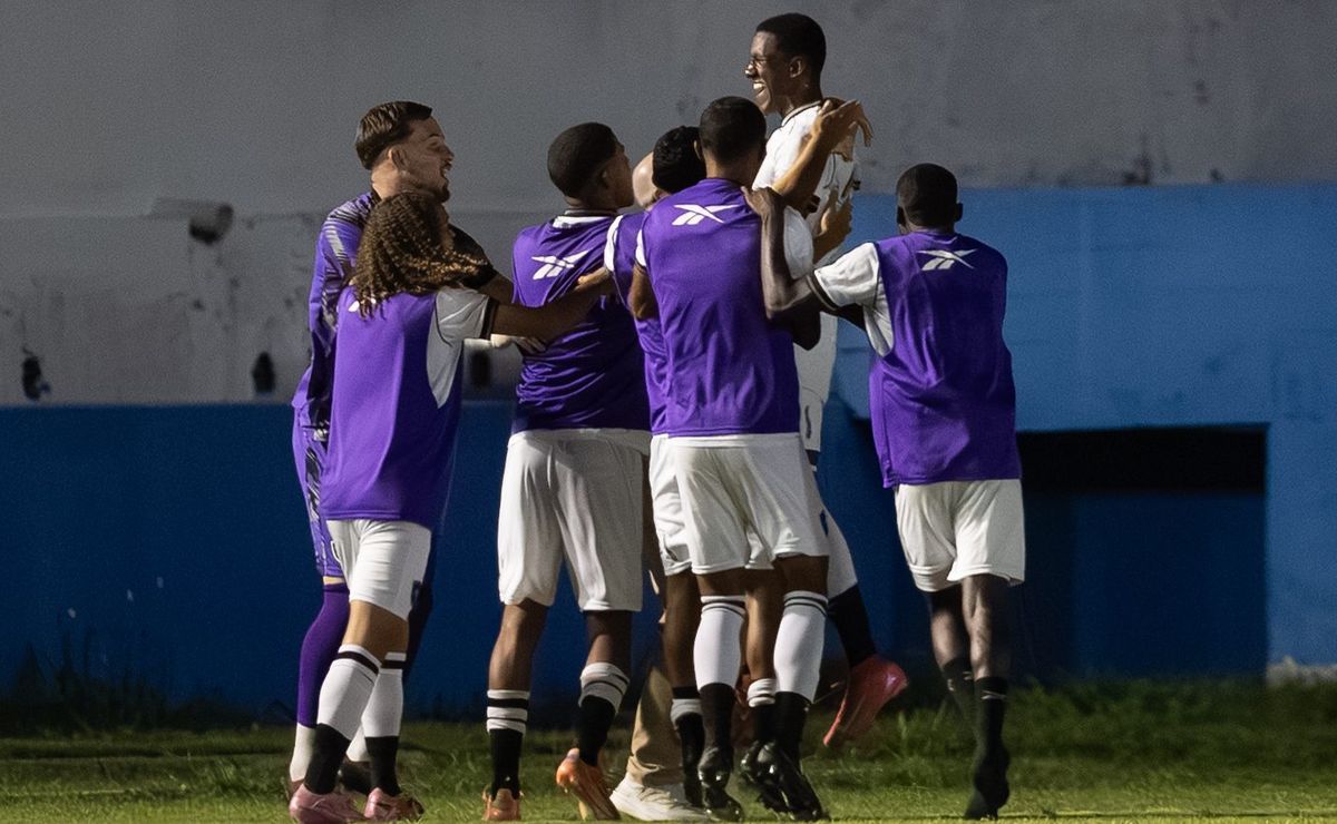 Samuel Alves, promessa do Botafogo, desperta interesse de Benfica e Braga