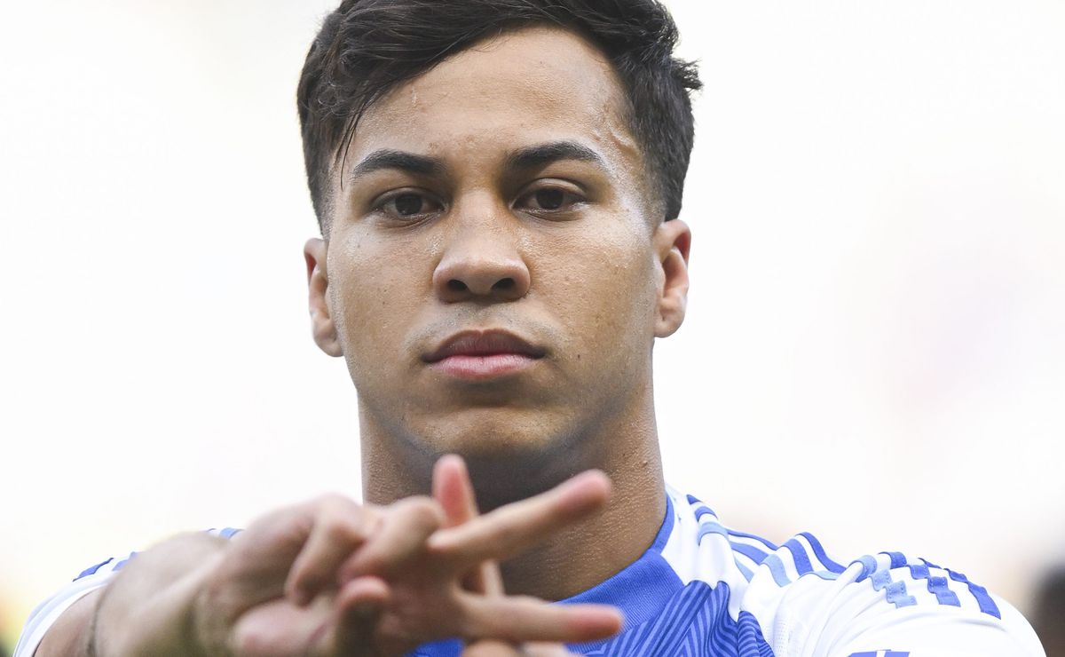 Kaio Jorge quebra silêncio, renova com Cruzeiro e manda recado pro Flamengo
