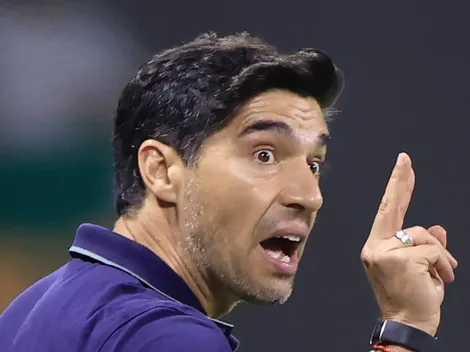 Abel Ferreira discute com o árbitro de Palmeiras x Mirassol