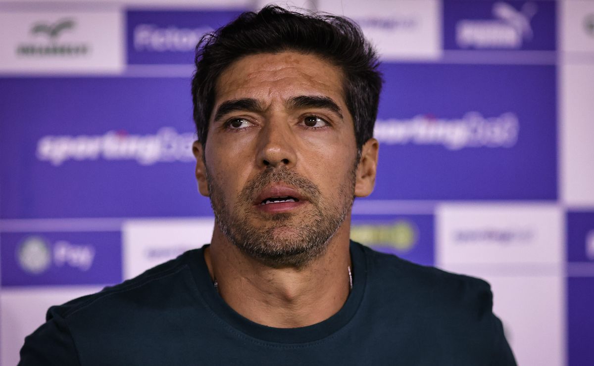 Abel Ferreira muda estilo de jogo do Palmeiras, mas falta de criatividade reaparece contra o Mirassol