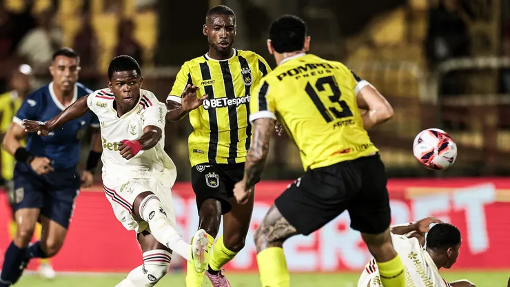 Saiba como cada jogador da base do Flamengo se saiu contra o Volta Redonda. Foto: Gilvan de Souza/Flamengo