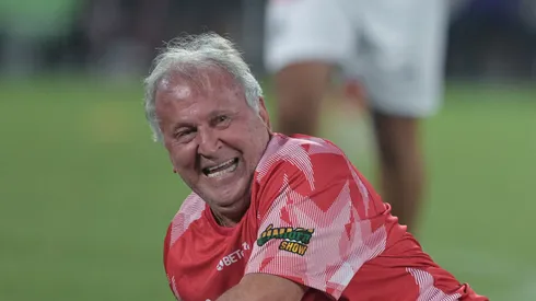 Zico durante o jogo das estrelas 
