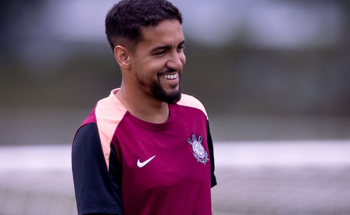 Matheus Pereira já é acionado por Dorival e pode ser titular do Corinthians no clássico