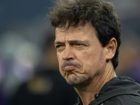 Diniz muda o time titular para Vasco x Nova Iguaçu