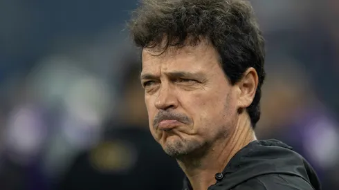 Fernando Diniz preparou mudanças no time titular – Foto: Joisel Amaral/AGIF
