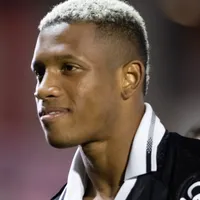 Zenit abre ofensiva pesada para tirar Danilo do Botafogo