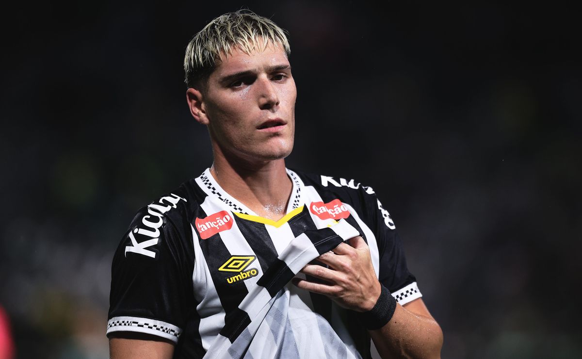 Santos enfrenta o Guarani fora de casa e precisa quebrar tabu de seis anos sem vitória