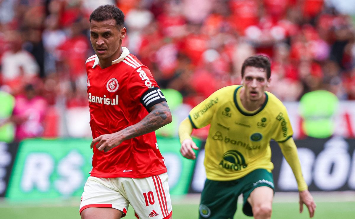 Vidente prevê jogo equilibrado entre Ypiranga e Internacional pelo Campeonato Gaúcho