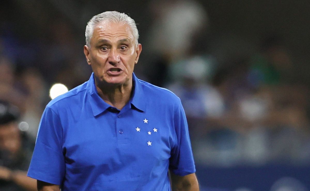 Tite se empolga com goleada do Cruzeiro e faz promessa à torcida: “Manter o espírito agressivo”
